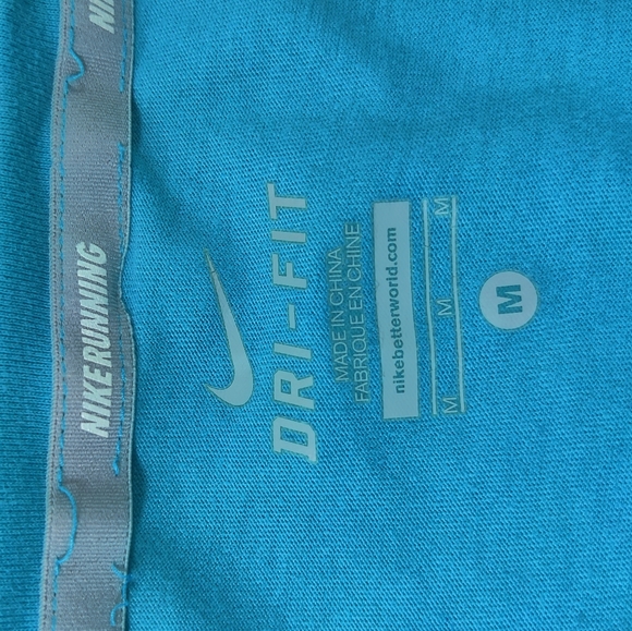 Nike Dri Fit Top Women's size M - Picture 9 of 9